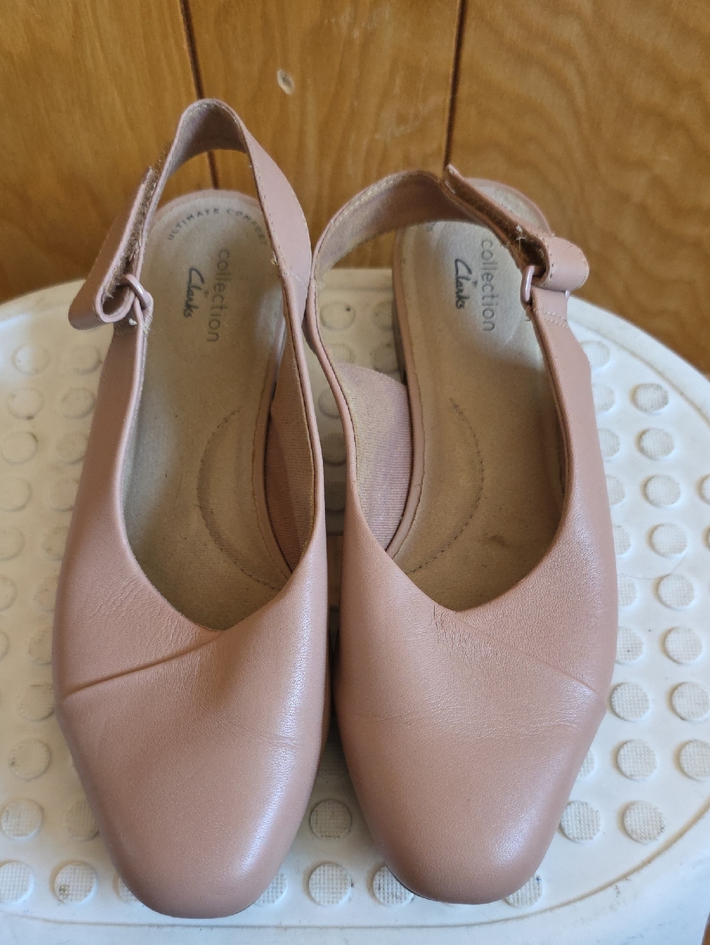 Clarks Women's Blush Pink Slingback Flats